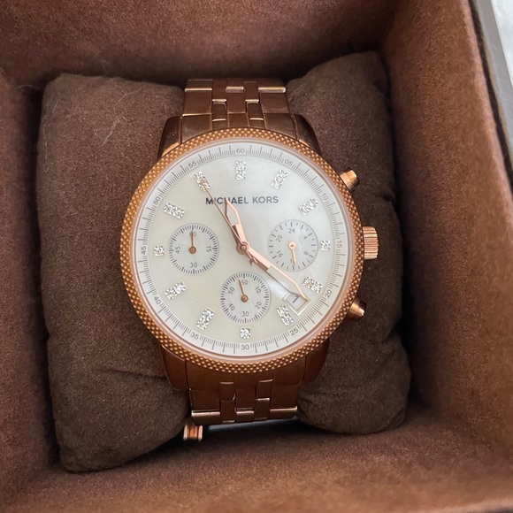 Michael Kors MK5026 Women’s Chronograph watch - Rose Gold - Picture 5 of 11